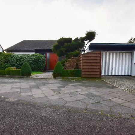 Raj Living - 6 Room Villa With Garden - 15 Min Messe Dus & Airport Dus Meerbusch Exterior photo