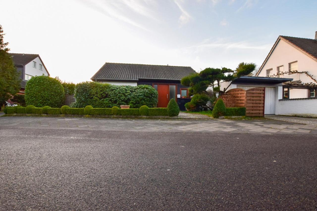 Raj Living - 6 With Garden - 15 Min Messe Dus & Airport Dus