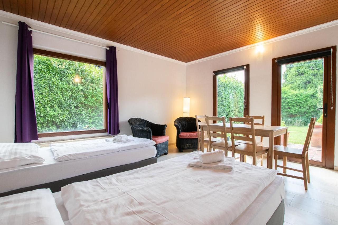 Raj Living - 6 With Garden - 15 Min Messe Dus & Airport Dus Apartment *